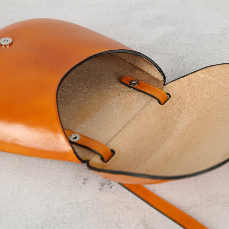 Crossbody horseshoe bag